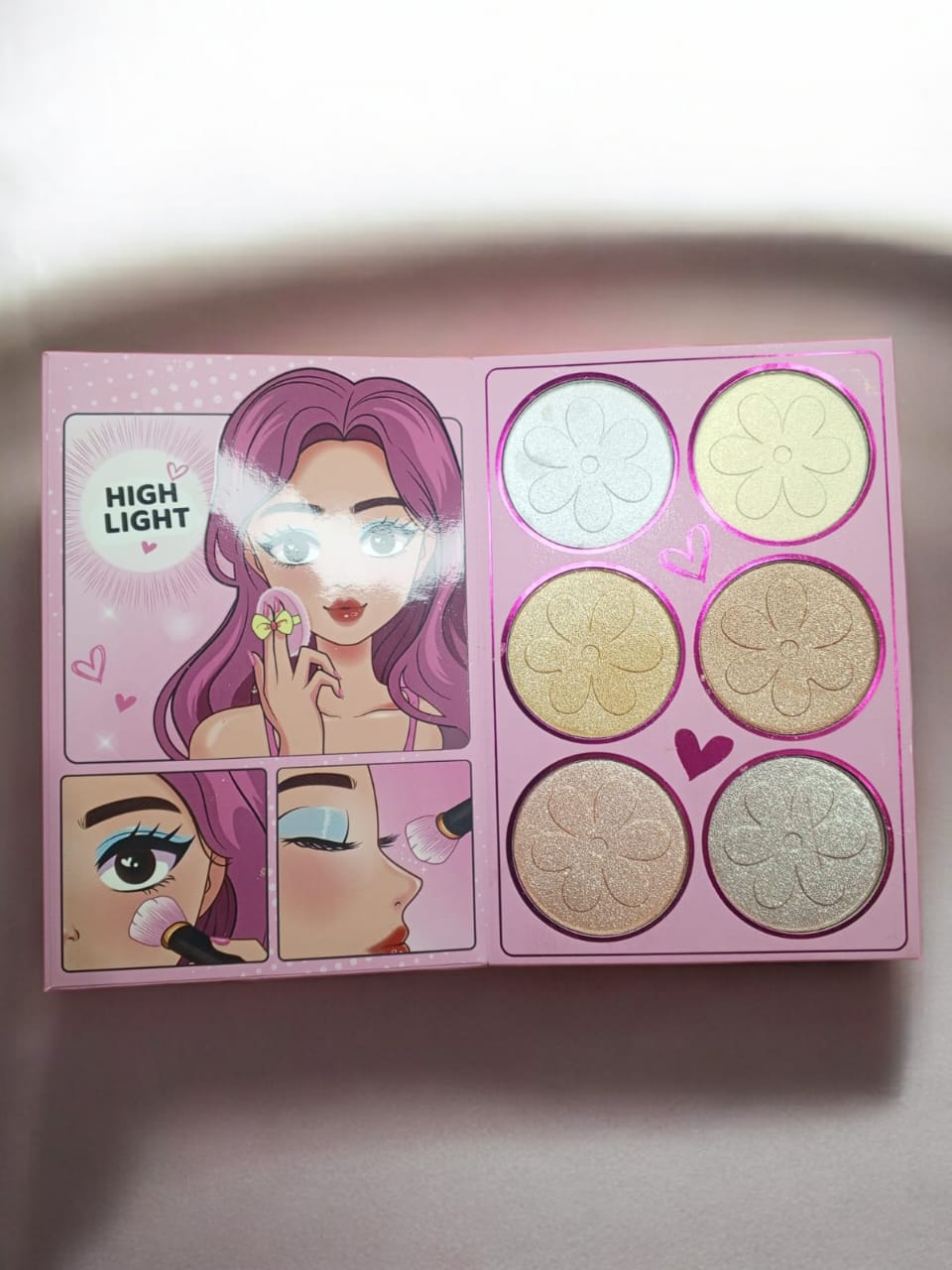 Belzimee Makeup kit. 9 different shades and More.